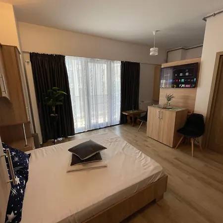 Summer G&g Apartment *